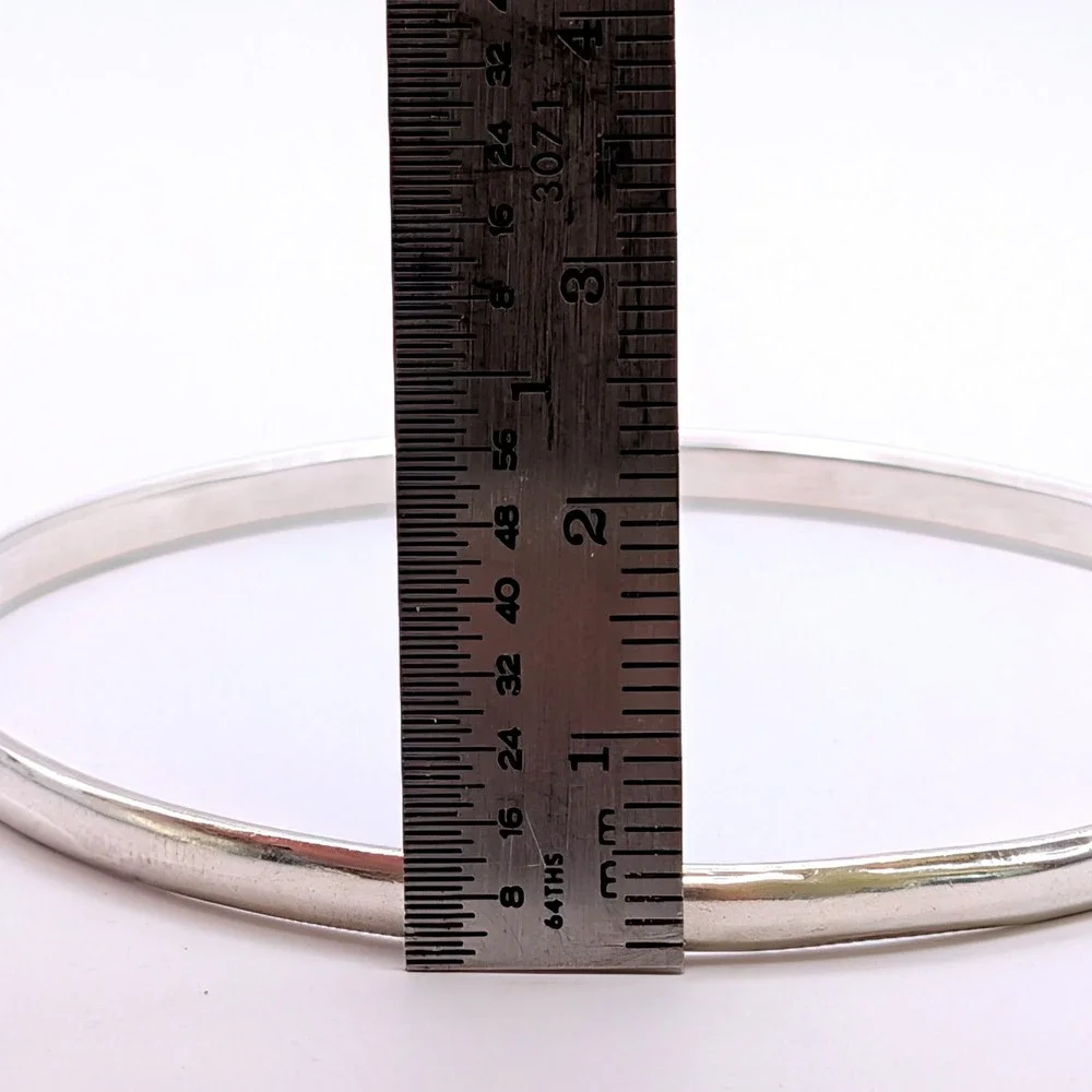 Mexican 925 Sterling Silver Minimalist Polished Round Bangle Bracelet 13.2g